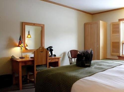 Old Faithful Snow Lodge Exterior foto